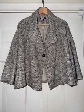 Eileen Fisher Gray Herringbone Cape Jacket size S/P